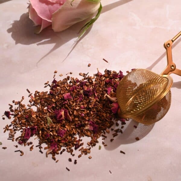 LMC Rose and Vanilla Loose Leaf Tea (100g) - Image 2