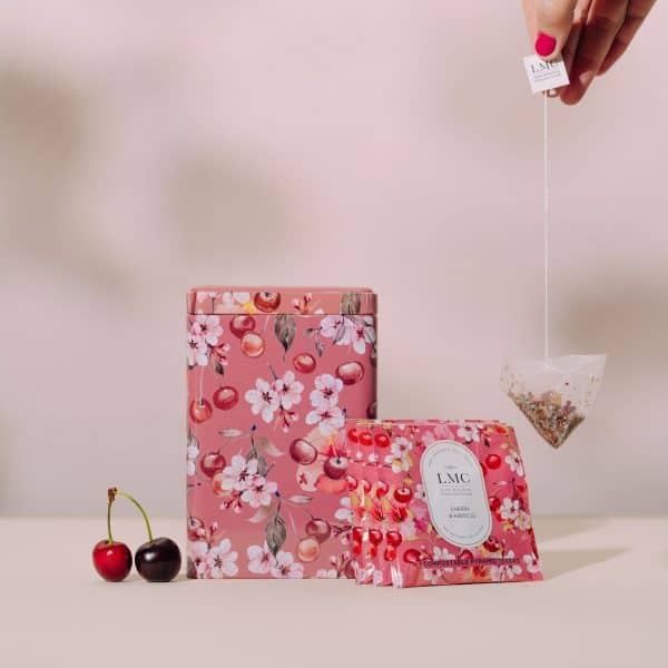 LMC Cherry and Hibiscus in Cherry and Hibiscus Tin (15 x 2.5g Envelopes) - Image 2